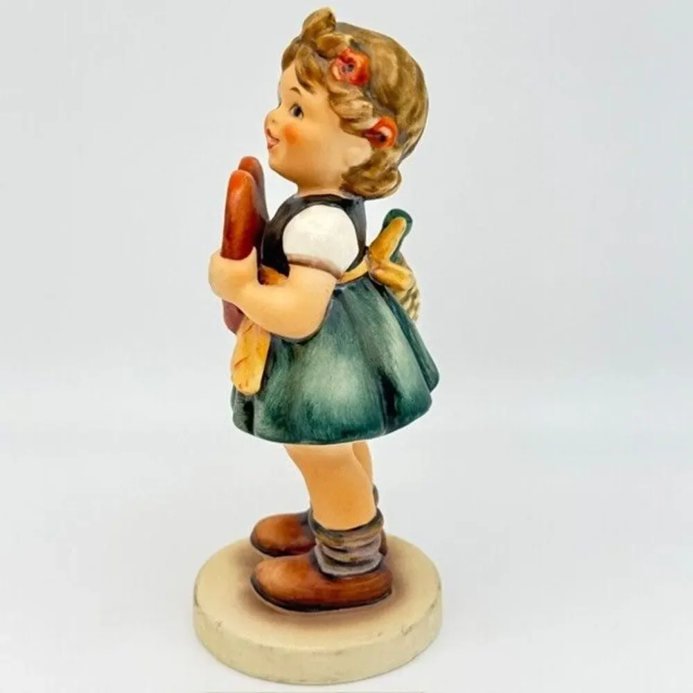 Set of 2 Goebel Hummel Girls #387 #389 1972 Collectors’ Club Special Edition